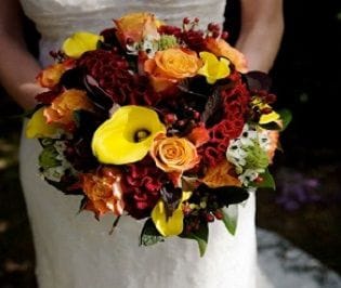 SERVIZI wedding - BOUQUET SPOSA - Image courtesy of Sharron Goodyear FreeDigitalPhotos.net